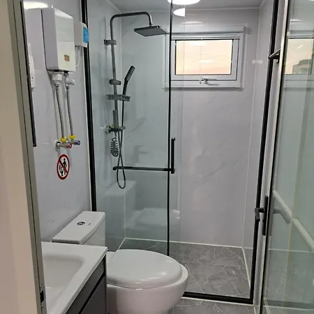 Krisanto White * Prodromi